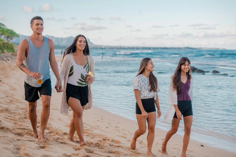 Outrigger Kauaʻi Beach Resort & Spa