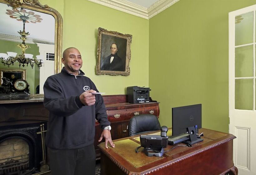 Lamothe House Hotel A French Quarter Guest Houses Property