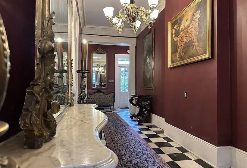 Lamothe House Hotel A French Quarter Guest Houses Property