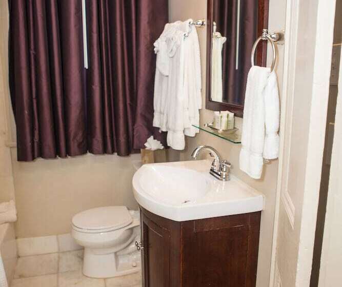 Lamothe House Hotel A French Quarter Guest Houses Property