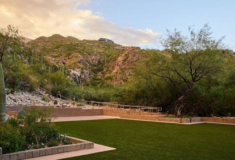 Loews Ventana Canyon Resort