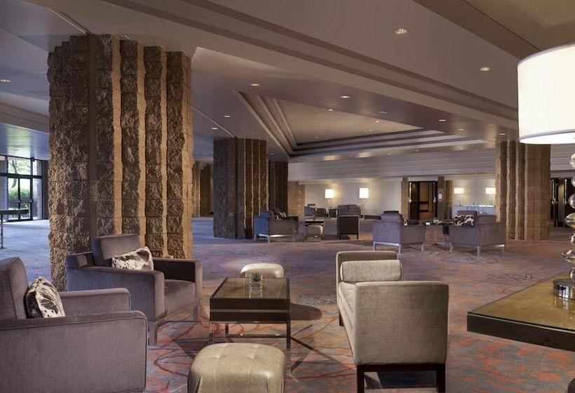 Loews Ventana Canyon Resort