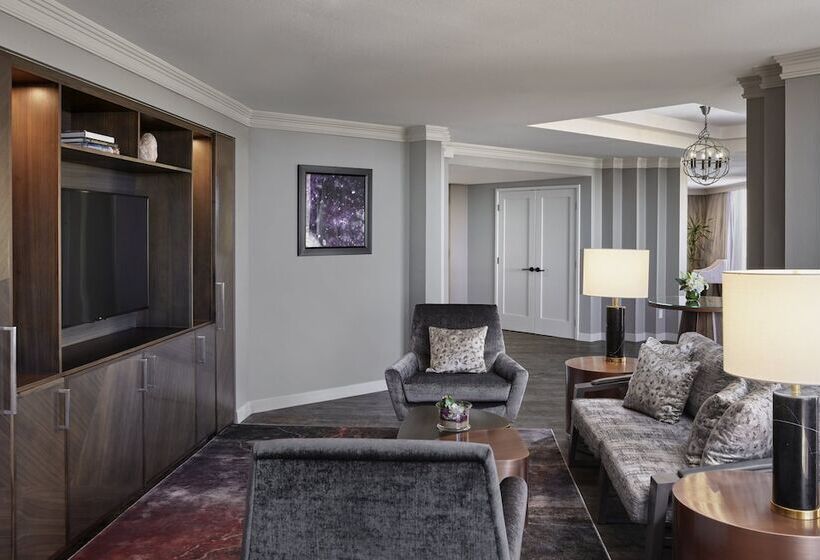 Loews Ventana Canyon Resort