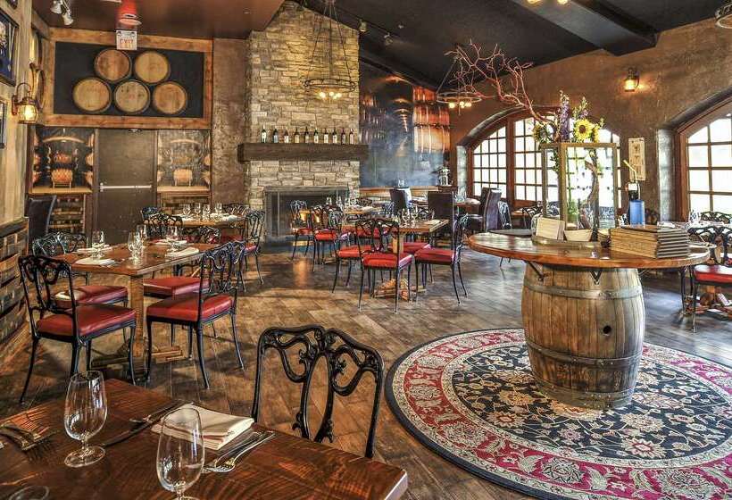 Los Abrigados Resort And Spa