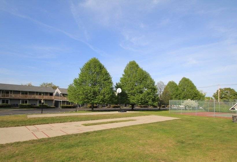 Majestic Regency Resort