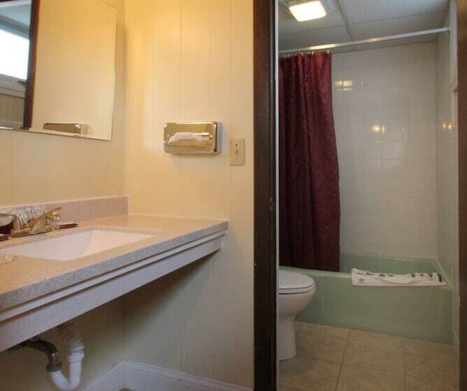 Majestic Regency Resort