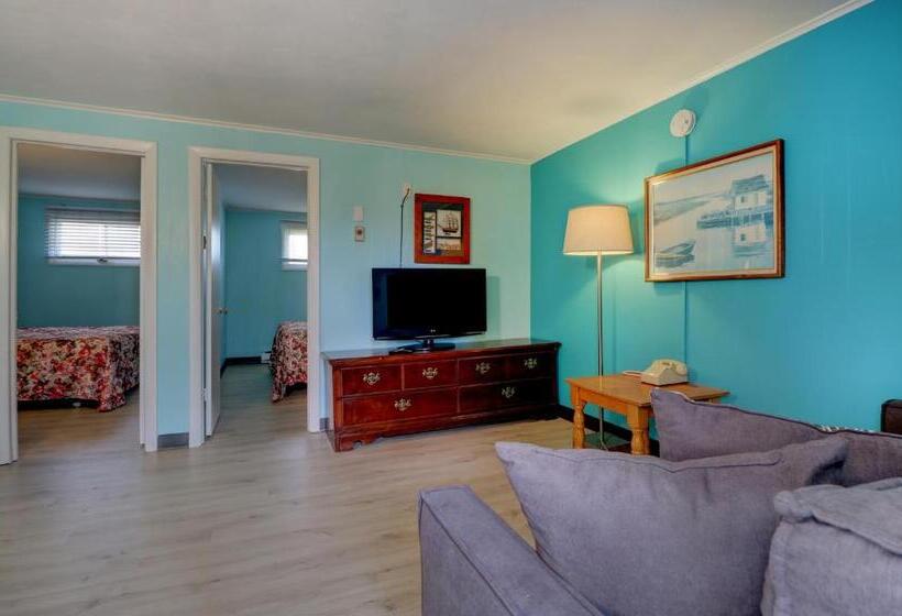 Majestic Regency Resort