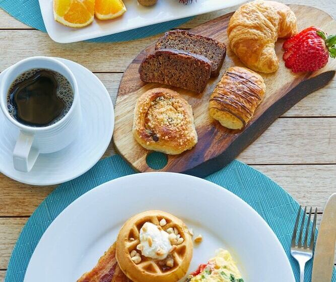 Mauna Kea Beach Hotel, Autograph Collection