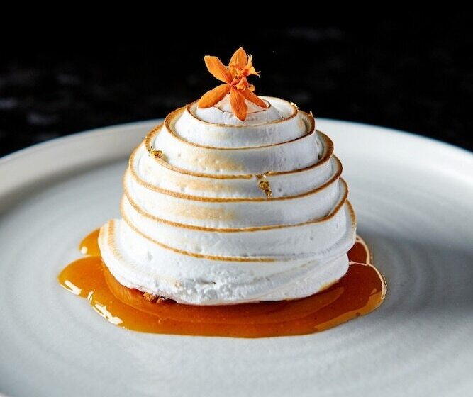 Mauna Kea Beach Hotel, Autograph Collection