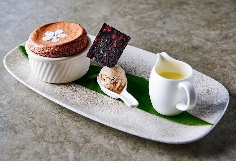 Mauna Kea Beach Hotel, Autograph Collection