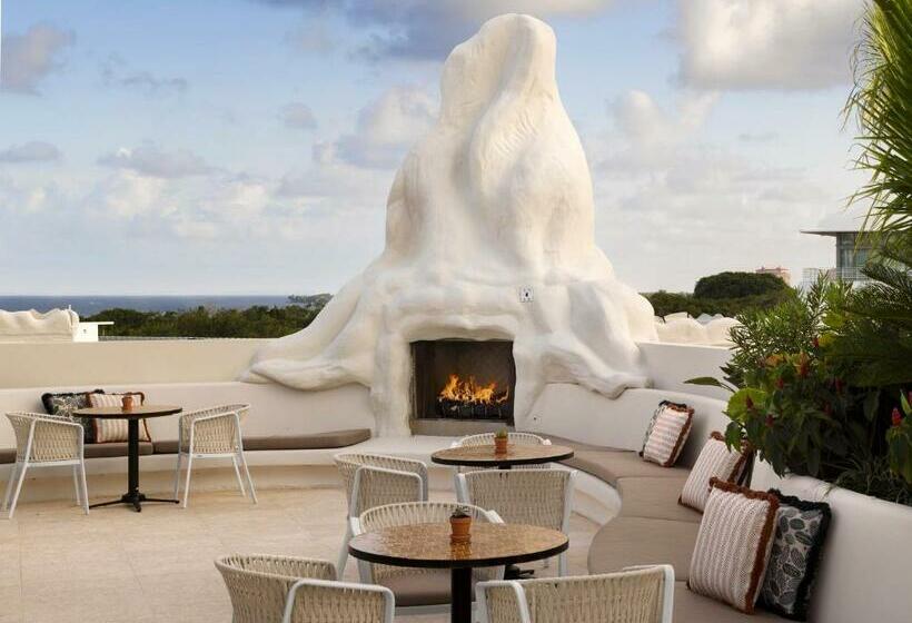 Mayfair House Hotel & Garden