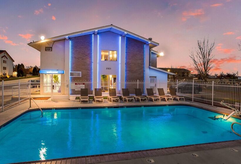 Motel 6 Boise  Airport