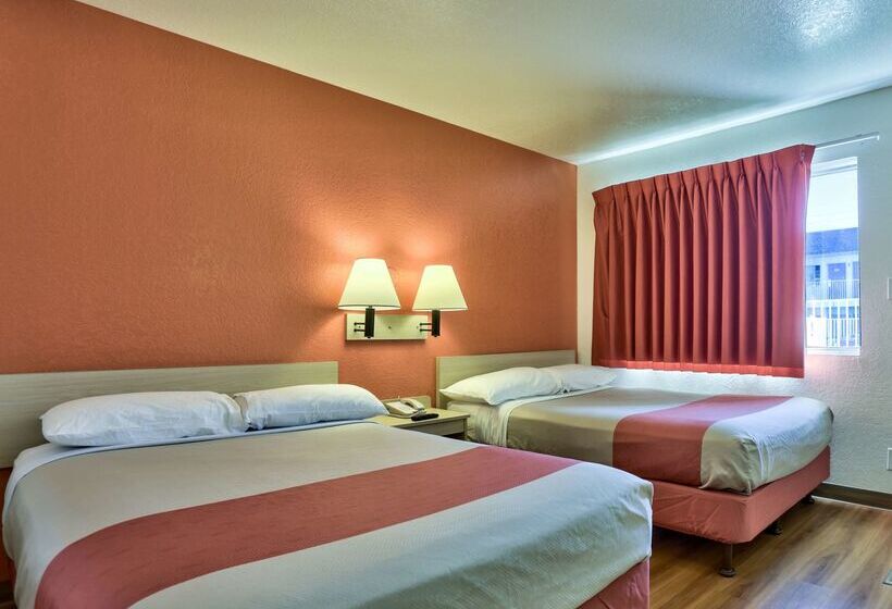 Motel 6 Flagstaff, Az   Butler