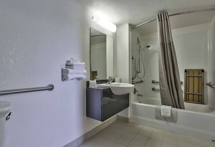 Motel 6 Flagstaff, Az   Butler