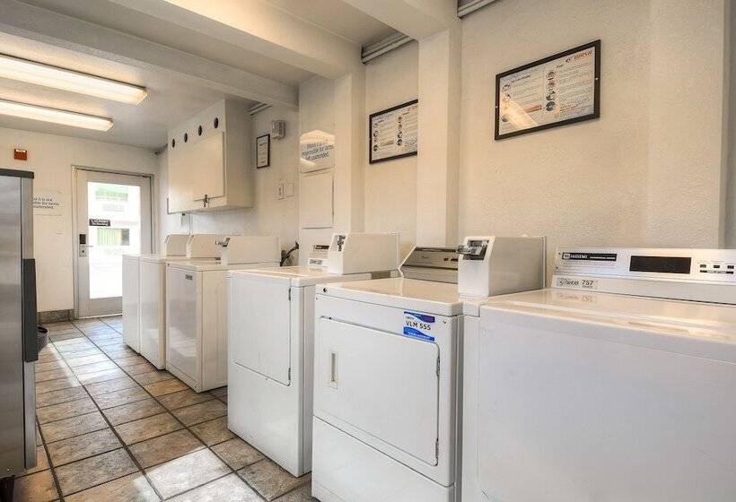 Motel 6 Las Vegas, Nv   Tropicana