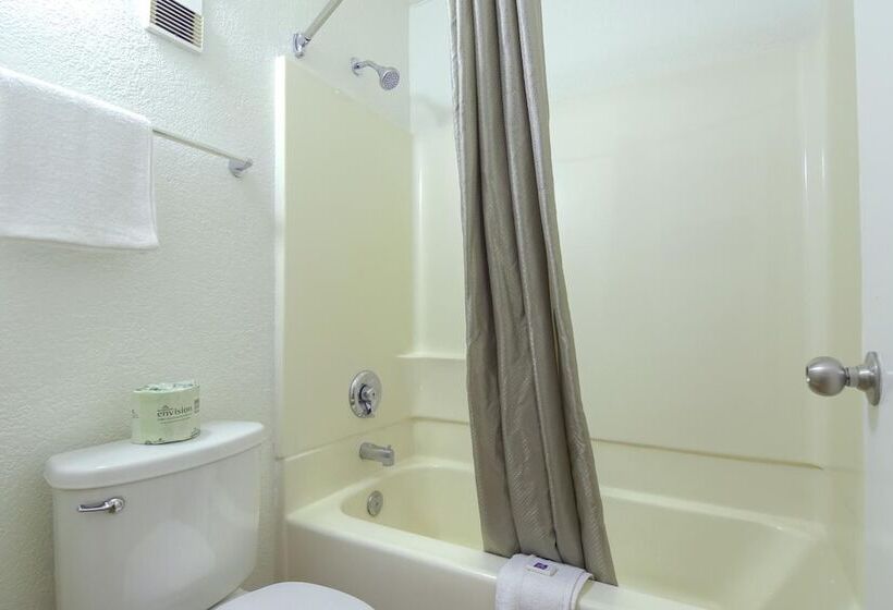 Motel 6 Las Vegas, Nv   Tropicana