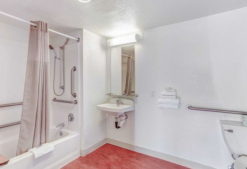 Motel 6 Medford, Or   North