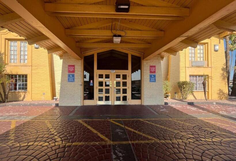 Motel 6 Phoenix, Az   Midtown