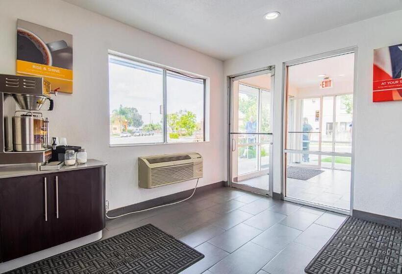 Motel 6 Bakersfield, Ca  Airport