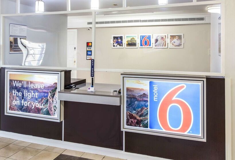 Motel 6 baytown, Tx  Garth Rd