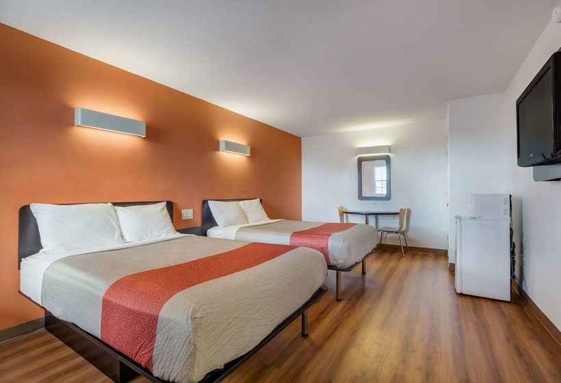 Motel 6 Beaumont, Tx