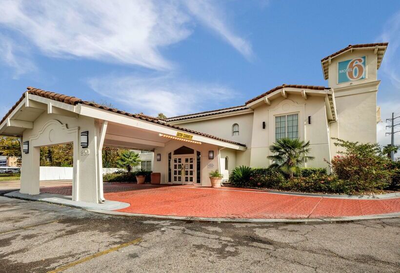 Motel 6 Beaumont, Tx
