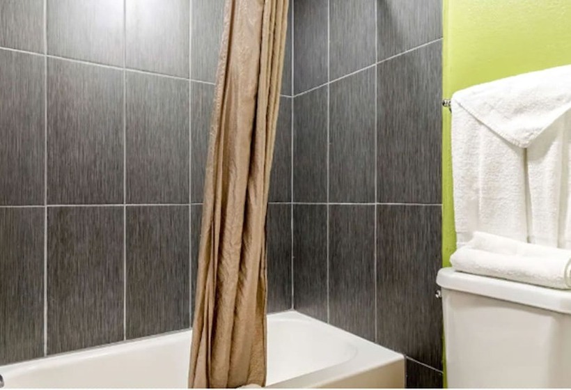 Motel 6buttonwillow, Ca Central