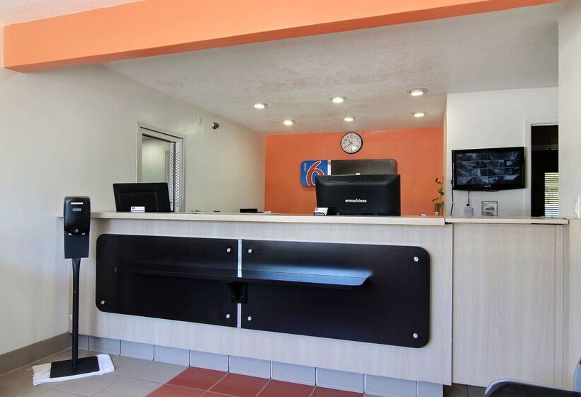 Motel 6carlsbad, Nm