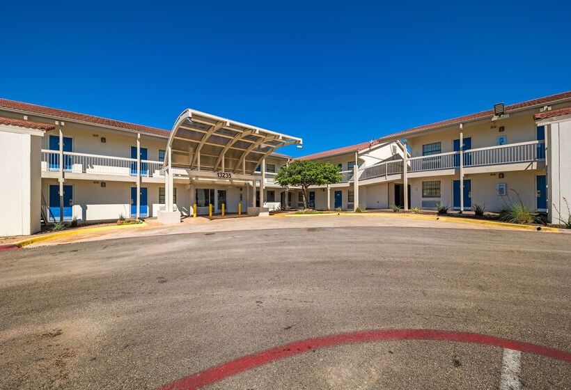 Motel 6dallas, Tx  Farmers Branch