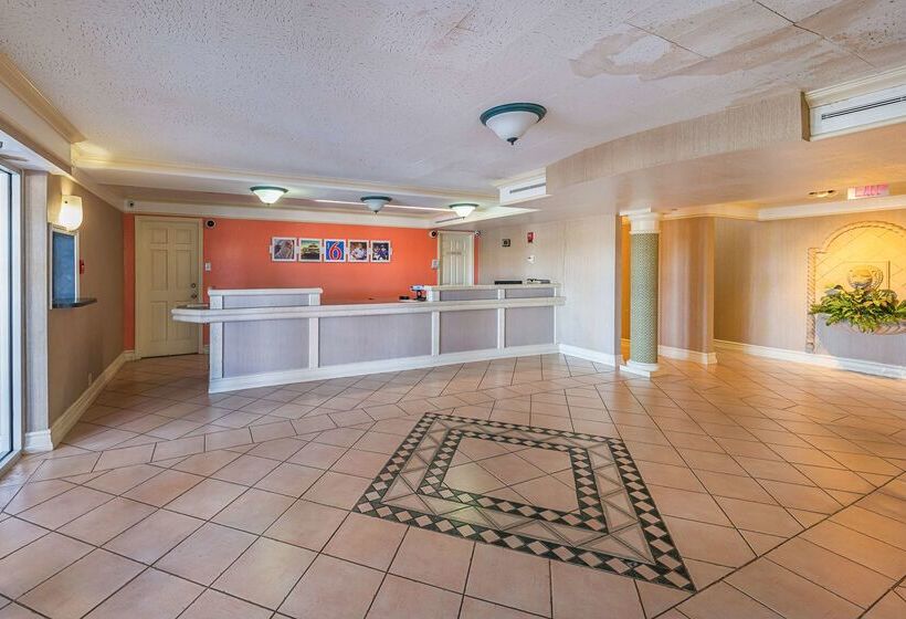 Motel 6grand Prairie, Tx  Interstate 30