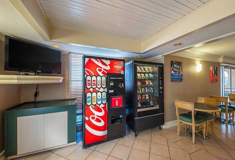 Motel 6grand Prairie, Tx  Interstate 30