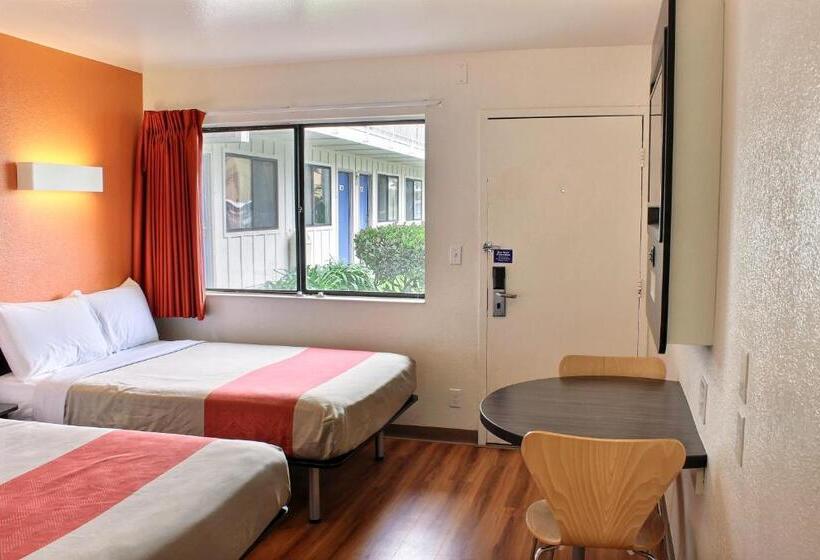 Motel 6 Pismo Beach, Ca