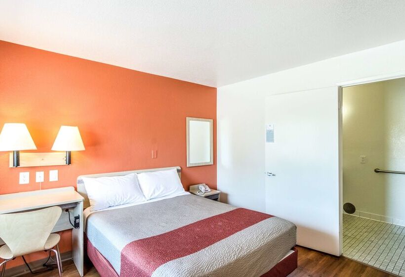 Motel 6redding, Ca  Central