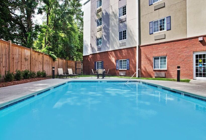 Мотель Candlewood Suites Columbus Fort Benning By Ihg