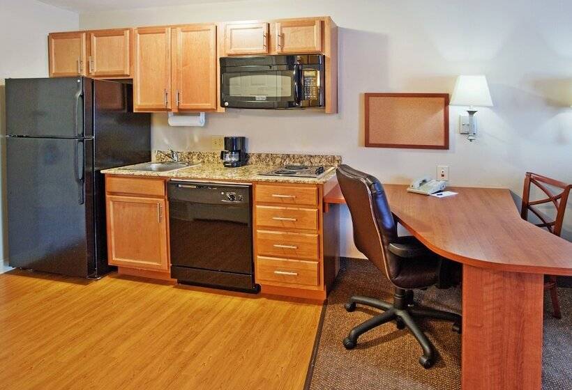 Мотель Candlewood Suites Columbus Fort Benning By Ihg