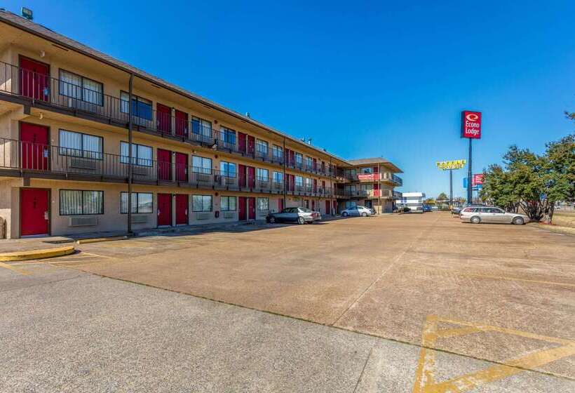 فندق على الطريق Econo Lodge