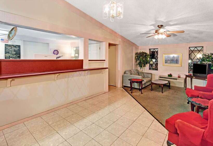 فندق على الطريق Knights Inn Austell