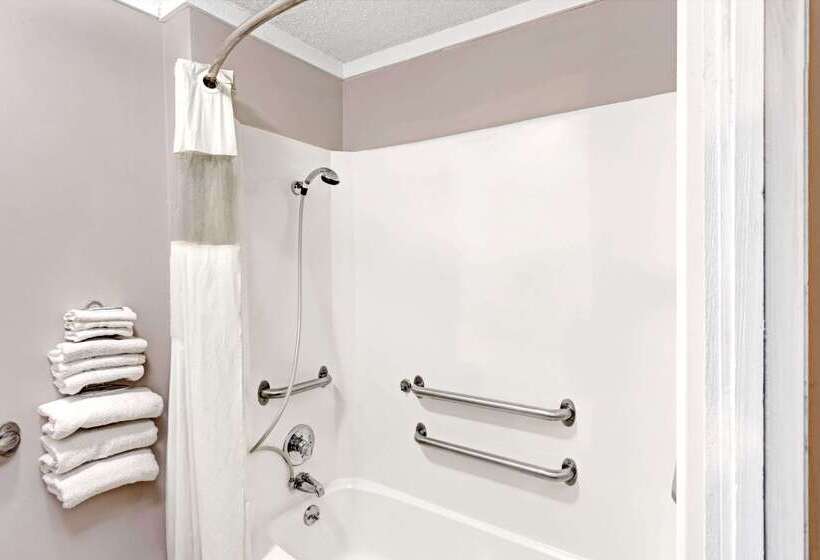 فندق على الطريق Knights Inn Austell