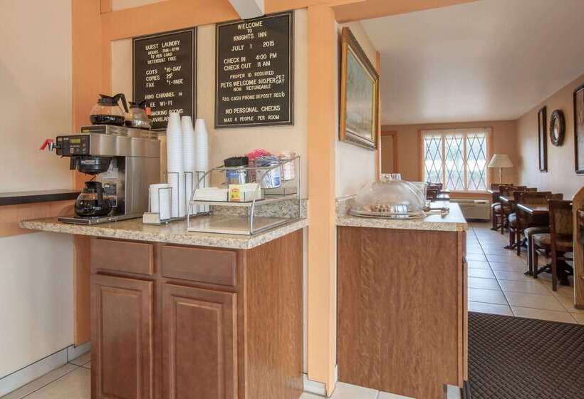 فندق على الطريق Knights Inn Greensburg