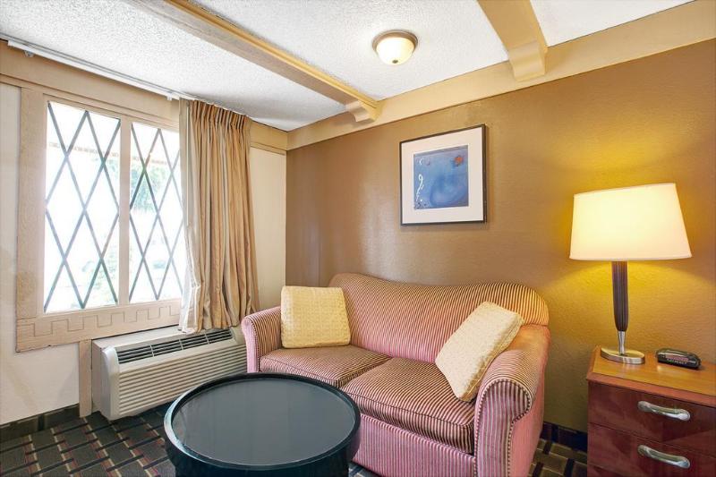 فندق على الطريق Knights Inn Greensburg