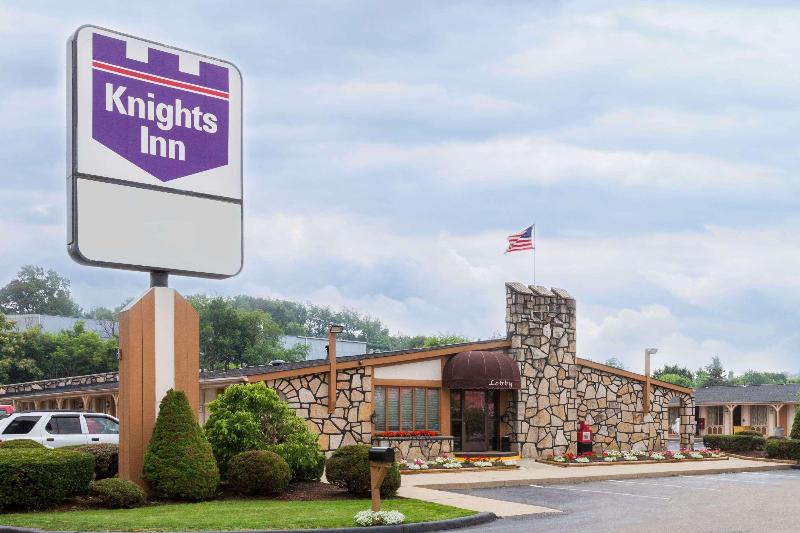 فندق على الطريق Knights Inn Greensburg