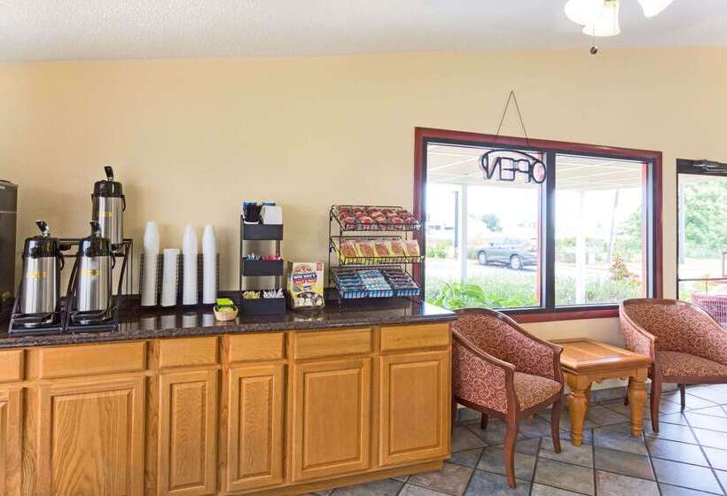فندق على الطريق Knights Inn Punta Gorda