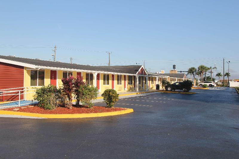 فندق على الطريق Knights Inn Punta Gorda
