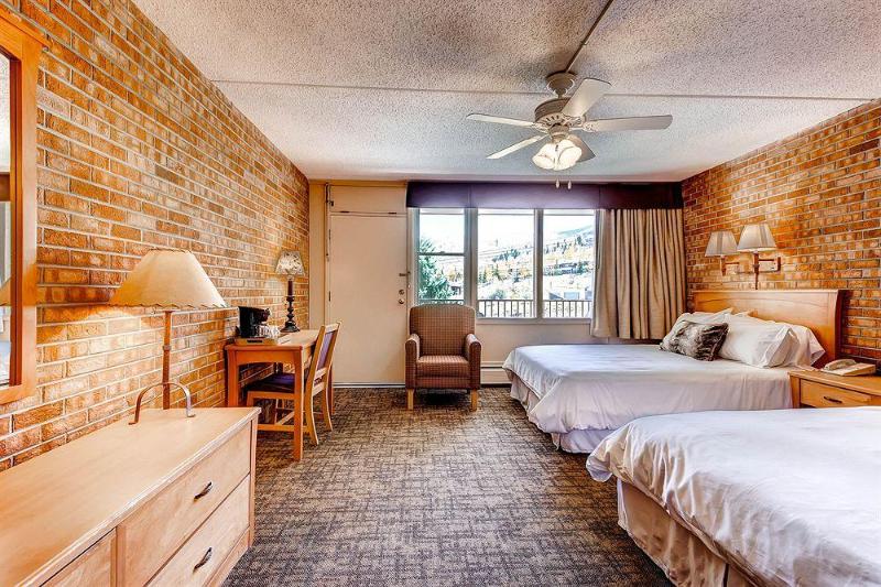 Mountain Chalet Snowmass