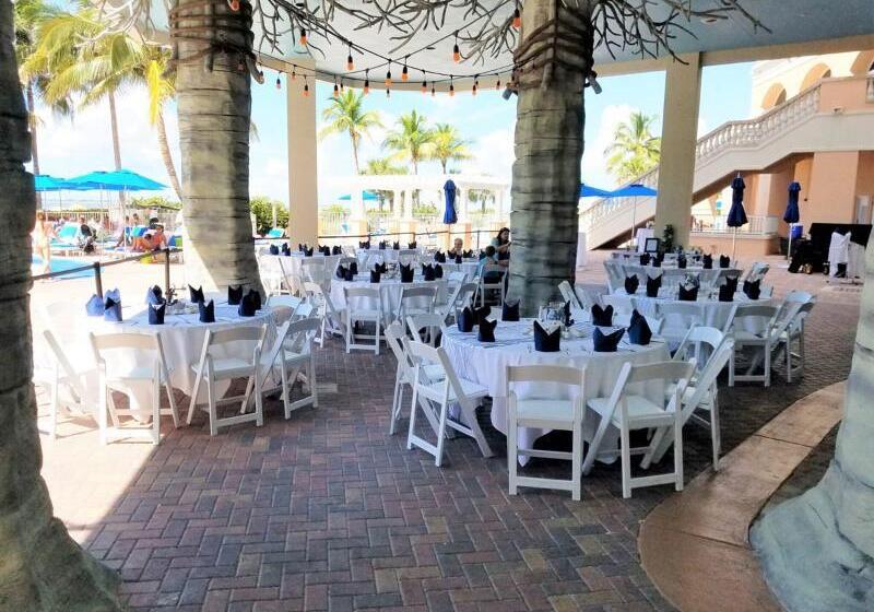 Pink Shell Beach Resort And Marina