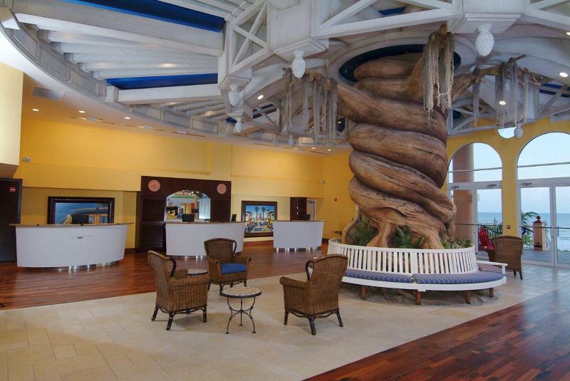 Pink Shell Beach Resort And Marina