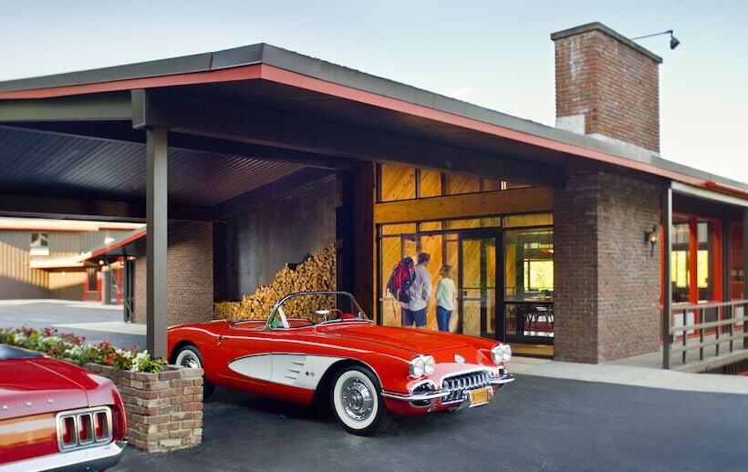 Lake House At High Peaks Resort