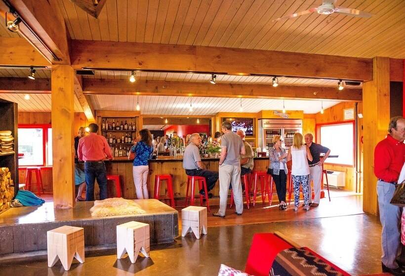 Lake House At High Peaks Resort