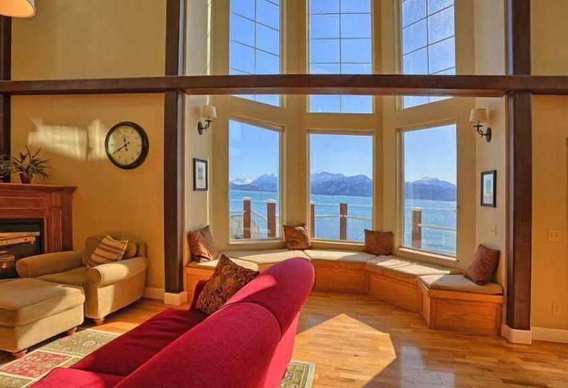 منتجع Land S End