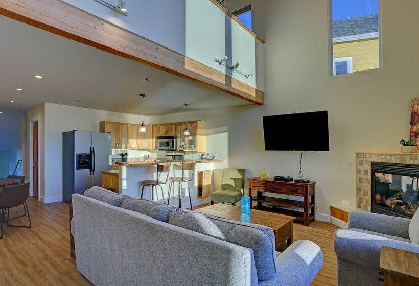 منتجع Land S End